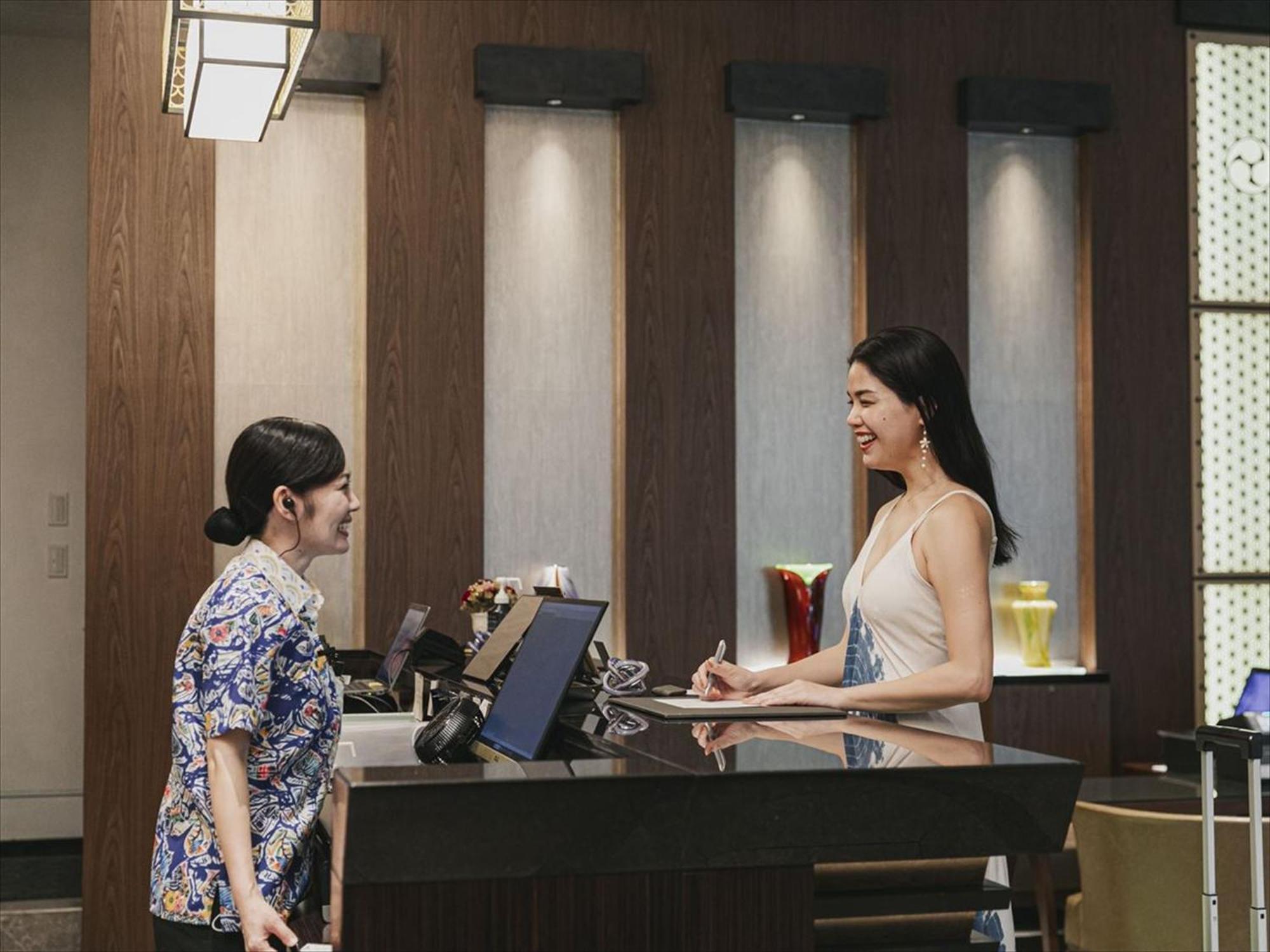 Okinawa Exes Naha Hotel Luaran gambar